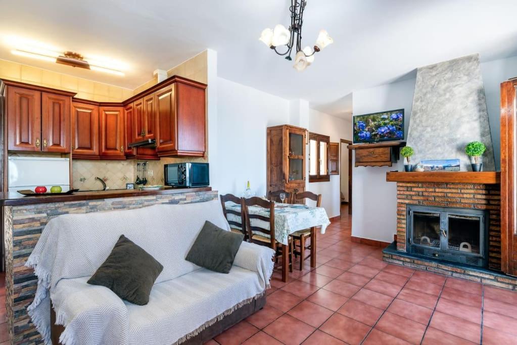 Casa Jose Capileira - Alpujarraアパートメント エクステリア 写真